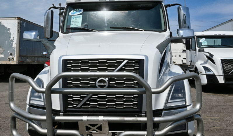 
								2022 Volvo 760 full									