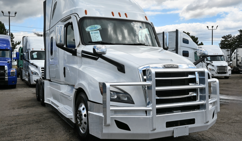
								2024 Freightliner Cascadia full									
