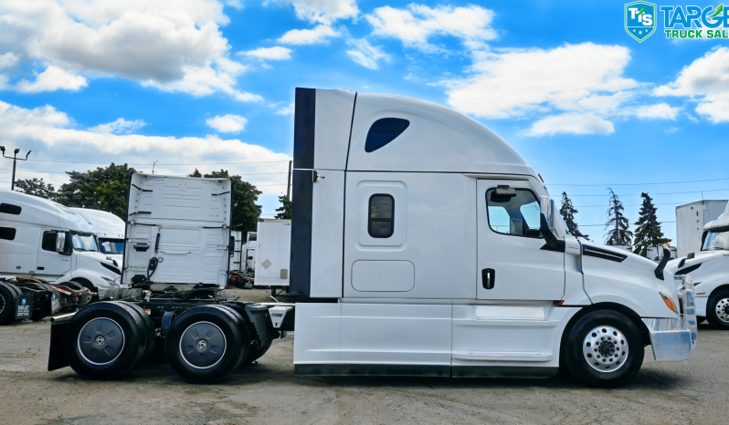 
								2024 Freightliner Cascadia full									