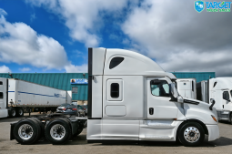2022 Freightliner Cascadia