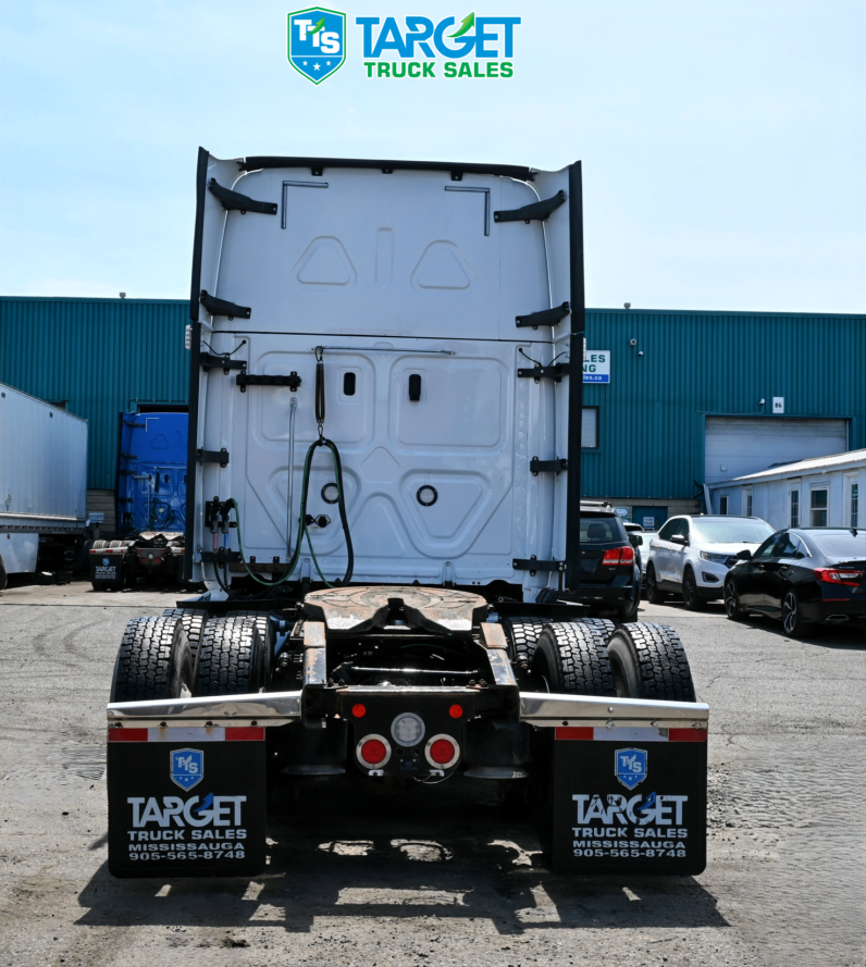 
								2019 FL Cascadia full									