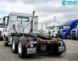 
										2020 Volvo Daycab full									