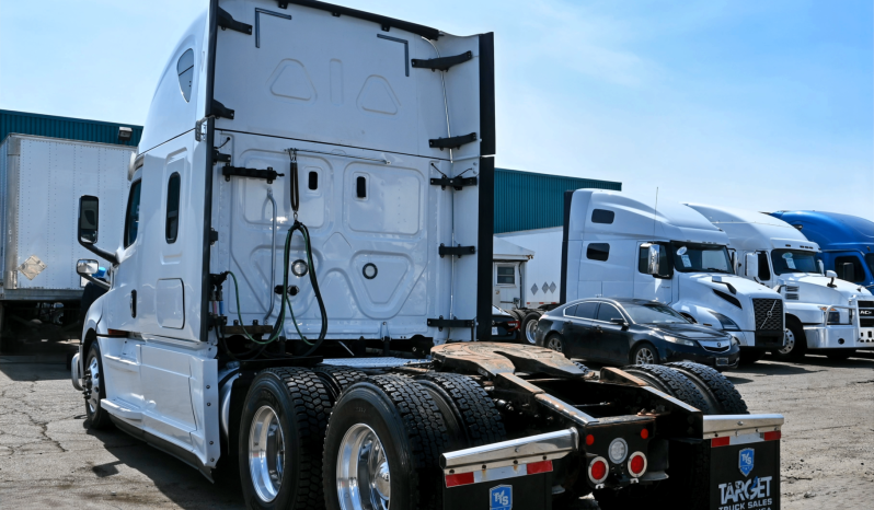 
								2019 FL Cascadia full									