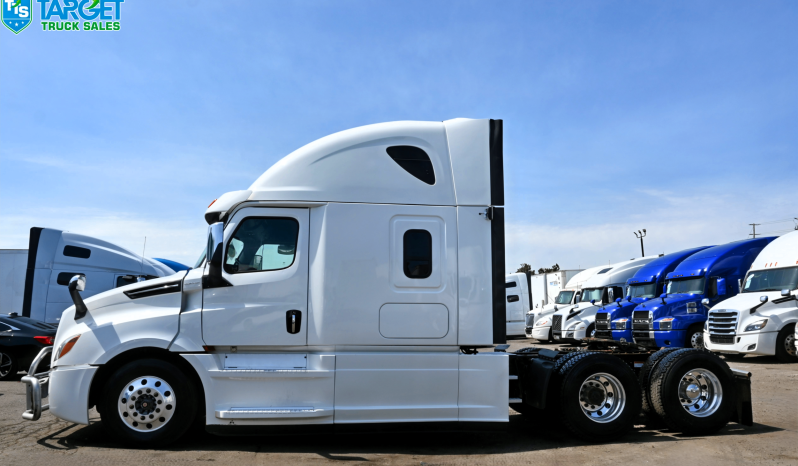 
								2019 FL Cascadia full									