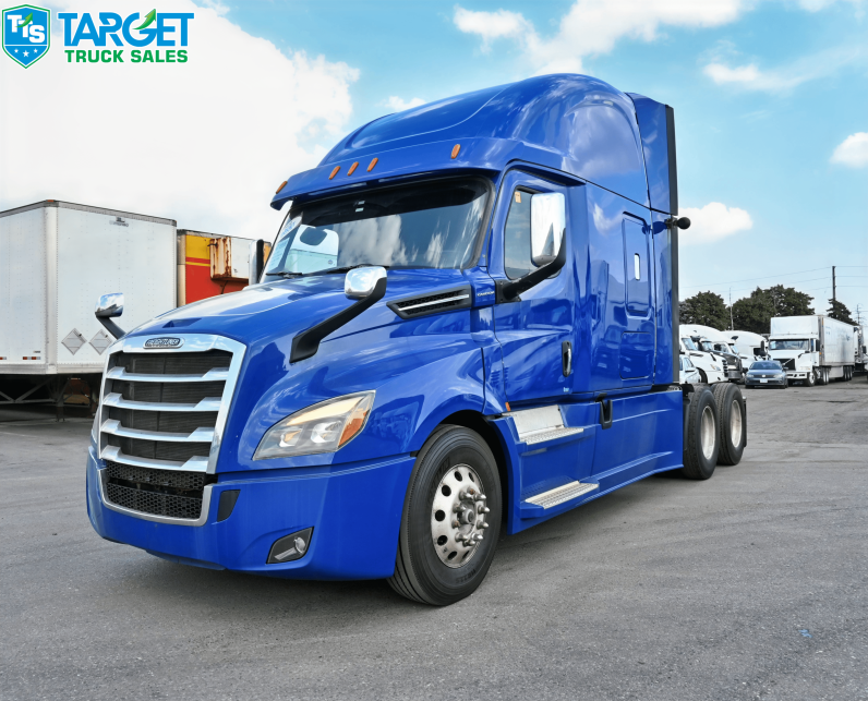 
								2020 Freightliner Cascadia full									