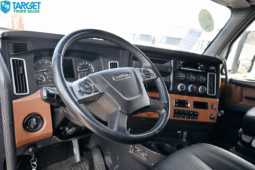 
										2024 Freightliner Cascadia full									