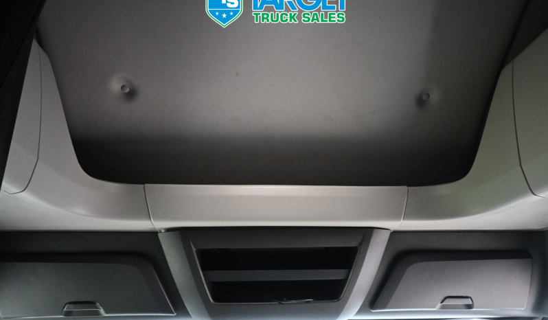 
								2019 Freightliner Cascadia full									