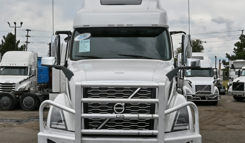 
								2022 Volvo 760 full									