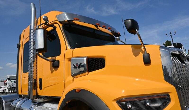 
								2024 Western Star 49X full									