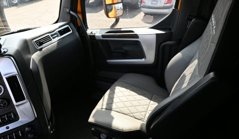 
								2024 Western Star 49X full									