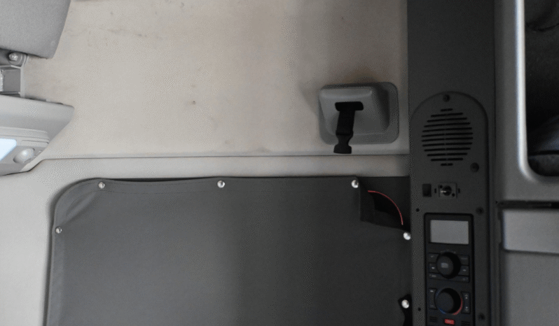 
								2021 Volvo 860 full									