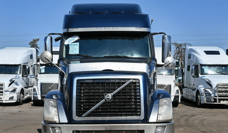 
								2016 Volvo 670 full									