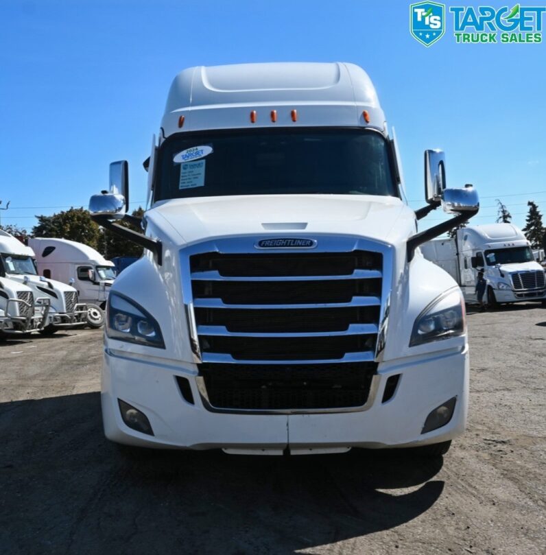 
								2024 Freightliner Cascadia full									