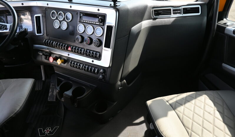 
								2024 Western Star 49X full									