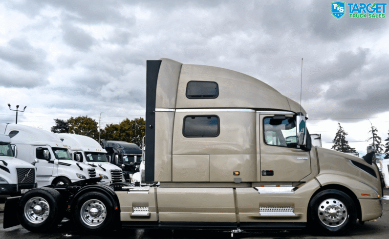 
								2025 Volvo 860 full									