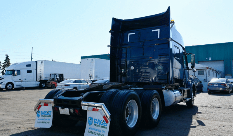 
								2016 Volvo 670 full									