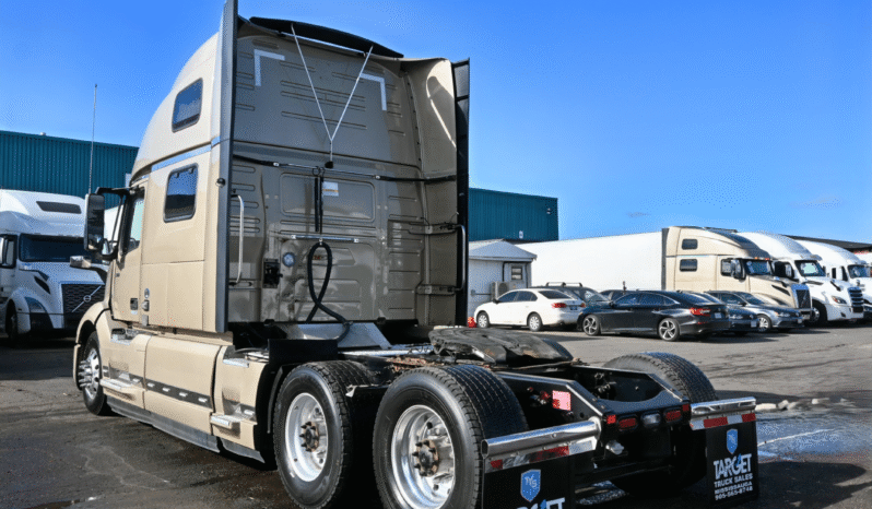 
								2022 Volvo 860 full									