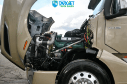 
										2025 Volvo 860 full									