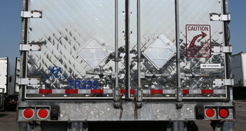 
								2020 Hyundai Tri Axle Reefer full									