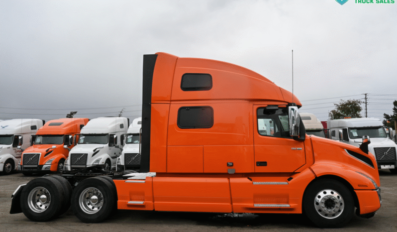 
								2023 Volvo 860 full									