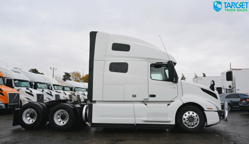 
								2021 Volvo 760 full									