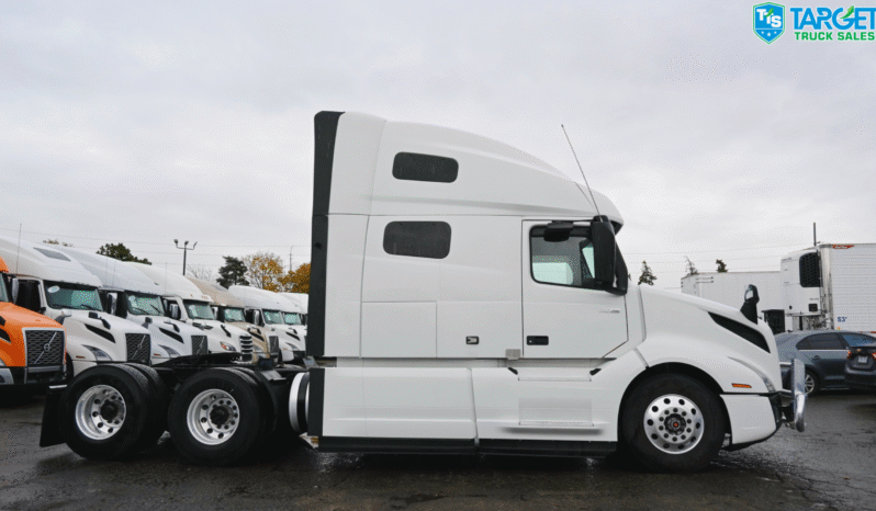 
								2021 Volvo 760 full									