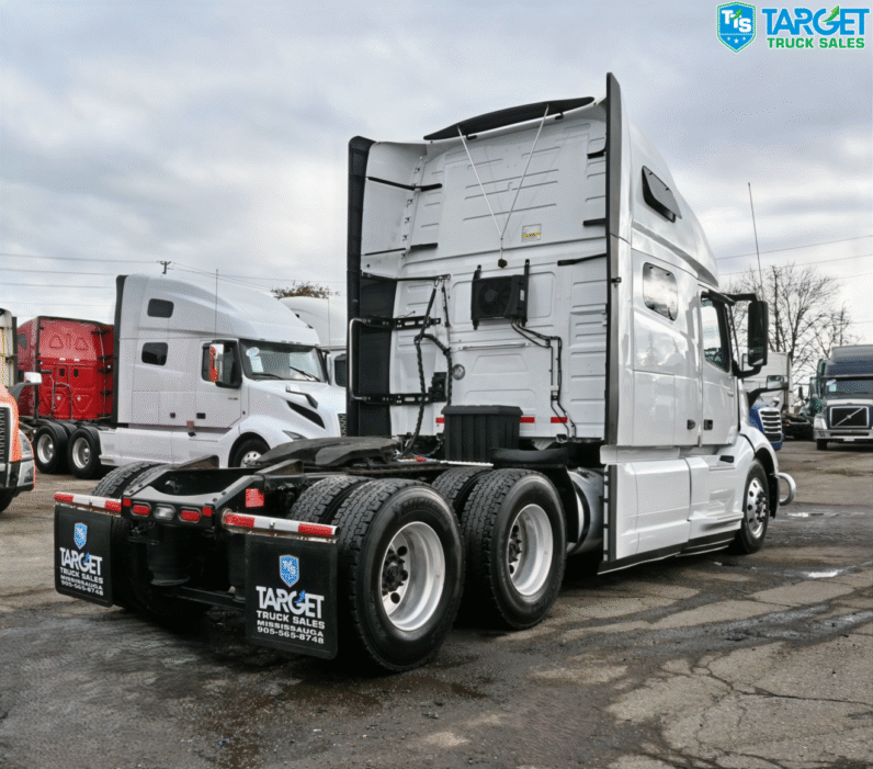 
								2021 Volvo 760 full									