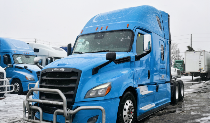 2022 Freightliner Cascadia - Target Truck Sales