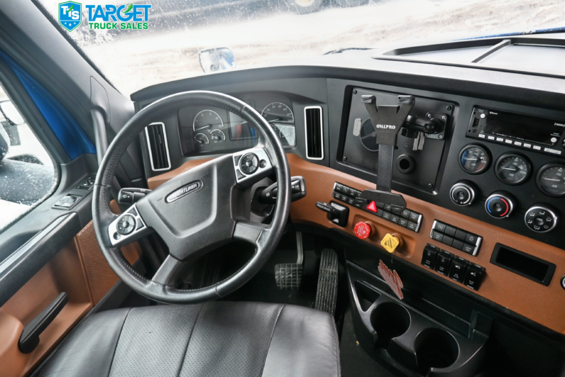 
								2024 Freightliner Cascadia full									