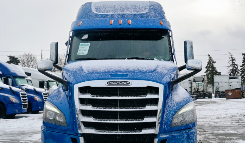 
								2024 Freightliner Cascadia full									