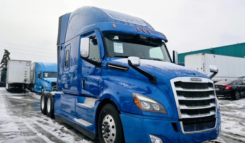 
								2024 Freightliner Cascadia full									