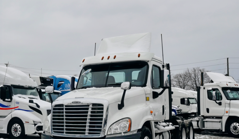 2019 Freightliner Daycab