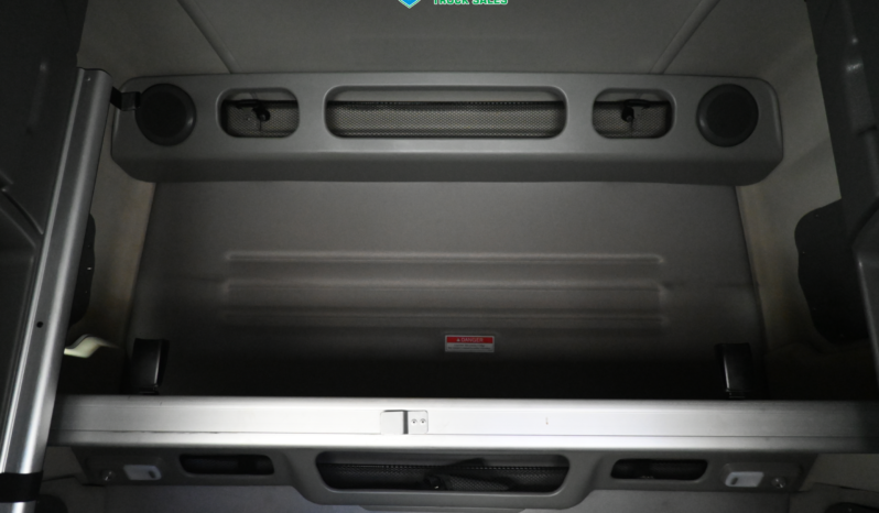 
								2021 Volvo 860 full									