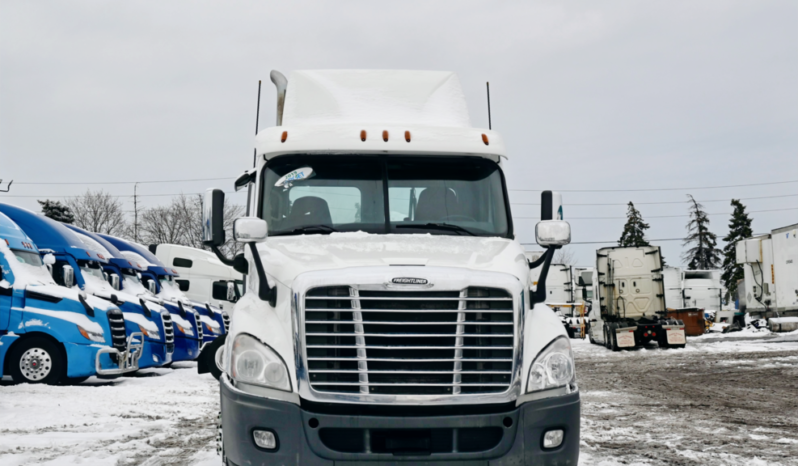 
								2019 Freightliner Daycab full									