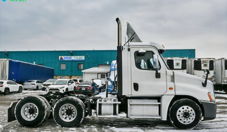 
								2019 Freightliner Daycab full									