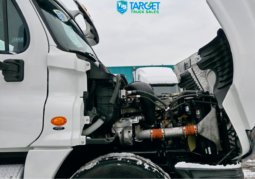 
										2019 Freightliner Daycab full									