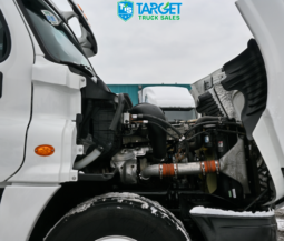 
										2019 Freightliner Daycab full									