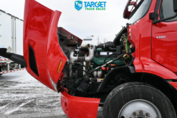 
										2022 Volvo Daycab full									