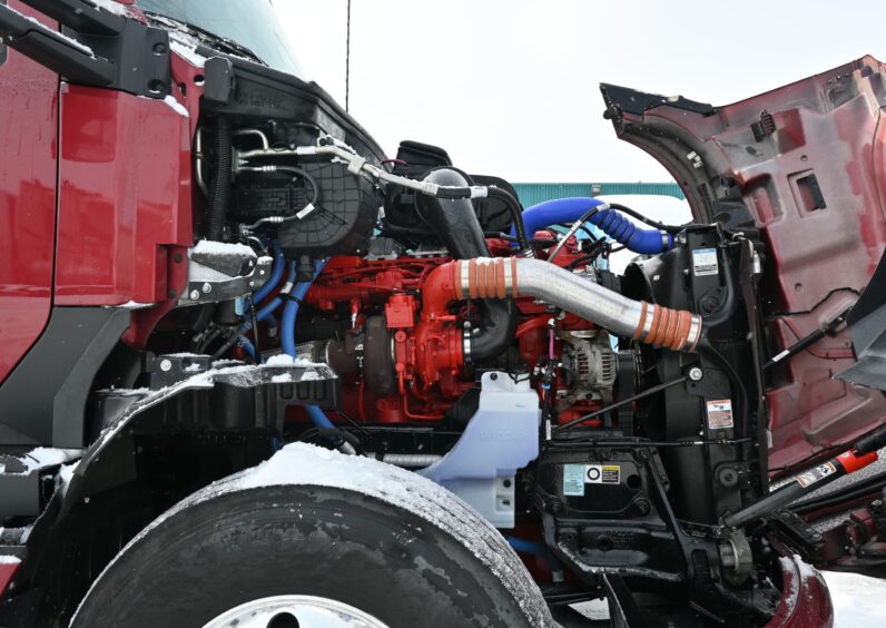 
								2025 Kenworth  T680 – 166K Kilometers Driven full									