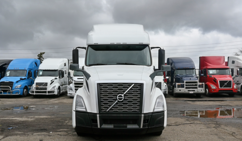 
								2023 Volvo 760 full									