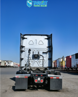 
										2022 Freightliner Cascadia full									