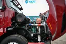 
										2023 Volvo Daycab full									