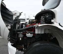 
										2020 Freightliner Box Truck full									