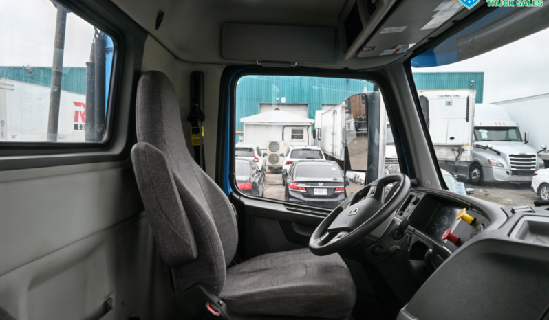 
								2021 Petebilt Daycab full									
