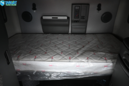 
										2022 Volvo 760 full									