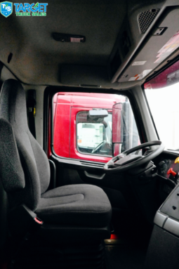 
										2023 Volvo Daycab full									