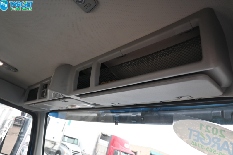 
								2021 Petebilt Daycab full									