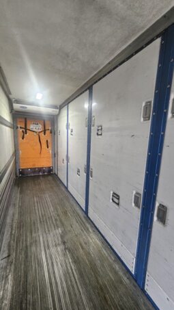 
										2020 Freightliner Box Truck full									