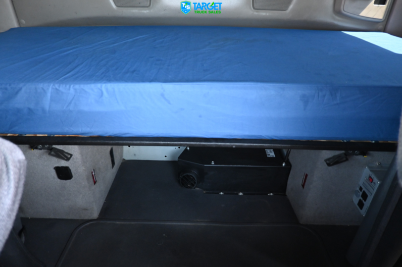 
								2022 International LT625 full									