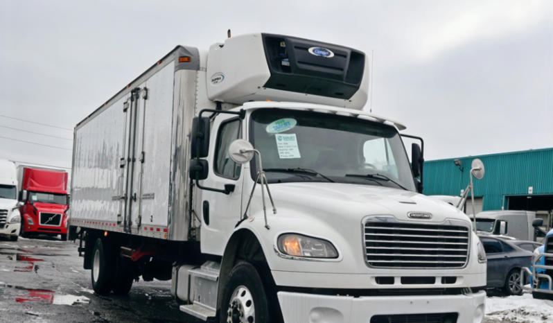 
								2020 Freightliner Box Truck full									